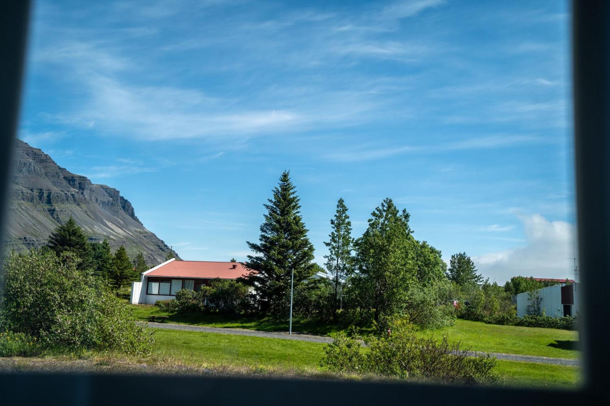 Hotel Breiðdalsvík מראה חיצוני תמונה